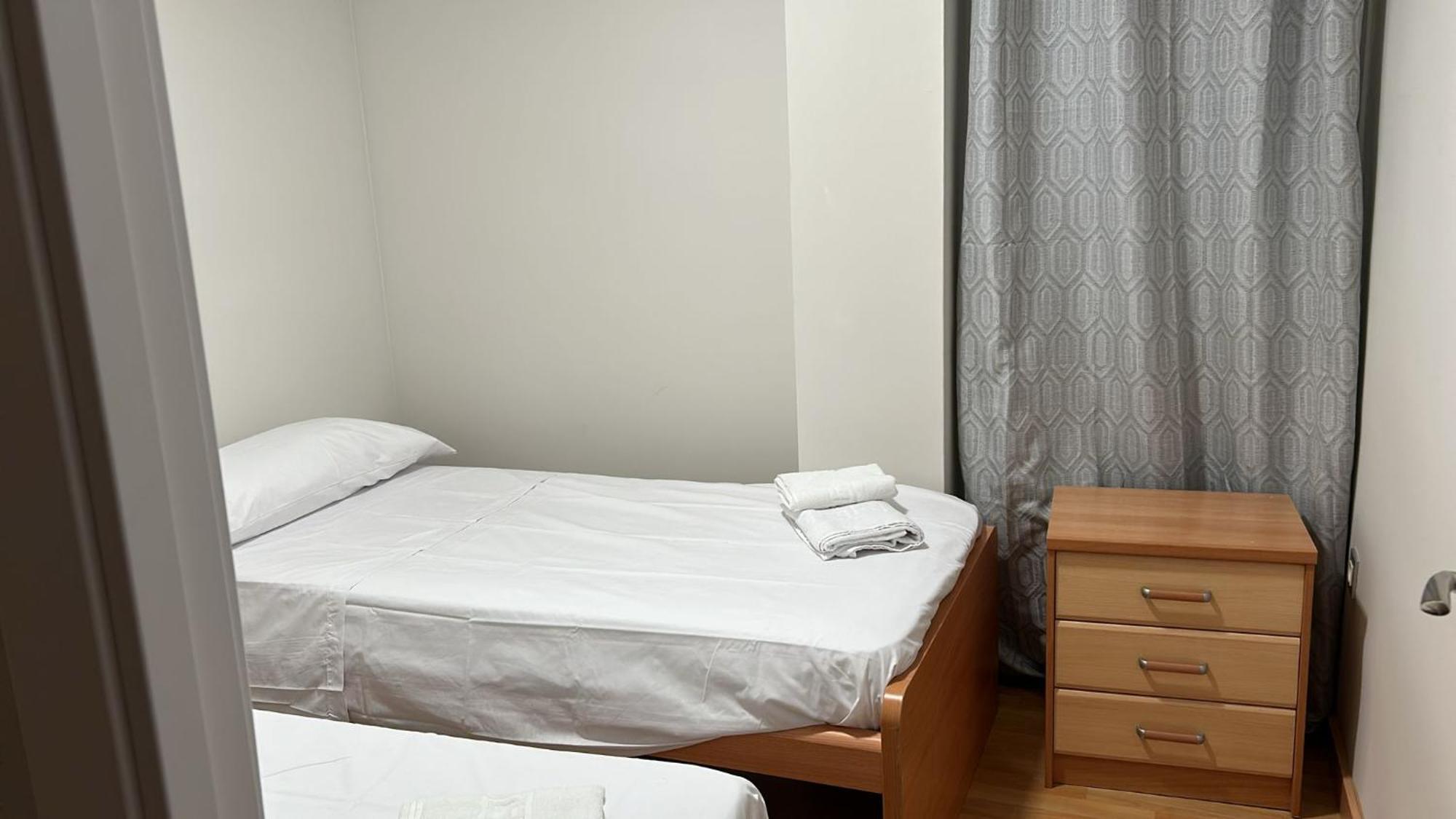 Apartamento Plaza Torre Clara ロケタス・デ・マル エクステリア 写真